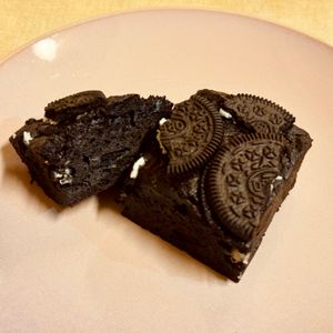すみの作ってみた!投稿(レンジで簡単！濃厚オレオブラウニー)