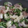 《夏野菜でクールダウン》ゴーヤチャンプルーの工程2