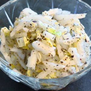 こざかなの作ってみた!投稿(火を使わず完成！材料2つだけ！ゆかり白菜)
