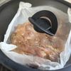 鶏もも肉の蒸し焼き　#ガイヤーン風の工程3