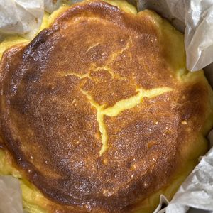 りんたろうの作ってみた!投稿(簡単【バスクチーズケーキ】混ぜて焼くだけ♪)