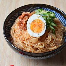 旨辛！ビビン麺