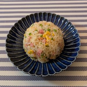 𝔂𝓾𝓶𝓲🍓の作ってみた!投稿(【ベーコンの香味バターチャーハン】
子どもがやみつき！)