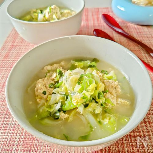 【豆腐の鶏団子ふわふわスープ】春キャベツと煮るだけで美味しい
