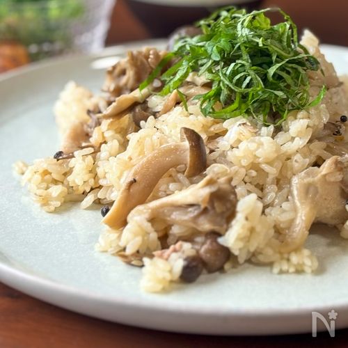 炊飯器で一発✨簡単きのこバターピラフ🍄🟫