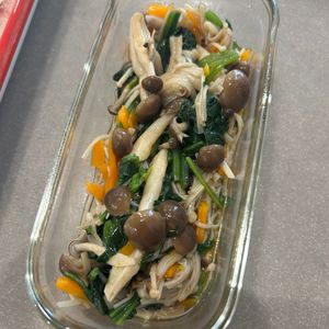 時短料理を身に付けたい🌵の作ってみた!投稿(レンチン和えるだけ！【きのこ野菜ナムル】)