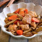 根菜ときのこと鶏肉のこっくり炒め
