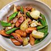 ナムディの作ってみた!投稿(【ウインナーとポテト、豆野菜のガーリックソテー】お酒に合う♪)
