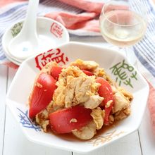 ささみとたまごとトマトのオイスターソース炒め