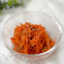 やみつき!お箸が止まらない【簡単キャロットラペ】