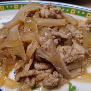 Yukkの作ってみた!投稿(【10分で!定食屋さんの豚肉の生姜焼き】黄金比で簡単やわらか)