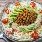 カレー粉で簡単『キャベツとアボカドのタコス風サラダ』