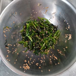 KUMIKOの作ってみた!投稿(味付け1つ＜ほうれん草の胡麻和え＞シンプルが美味しい🤤)