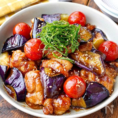 【彩り野菜と鶏肉の甘酢炒め】パッと華やか簡単おかず♡