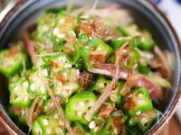 夏の涼しい副菜🎐オクラとみょうがのポン酢おかか和え😋🥗