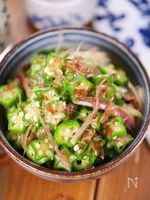 夏の涼しい副菜🎐オクラとみょうがのポン酢おかか和え😋🥗