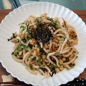 ゆの作ってみた!投稿(簡単なのにめちゃうまっ♪塩昆布たぬき焼うどん)