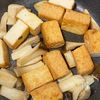 ごはん泥棒♡厚揚げとエリンギのチリソースの工程3