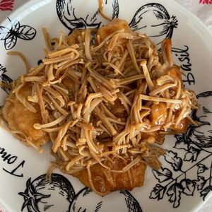 万福の作ってみた!投稿(【鶏むね肉とえのきの旨だれ炒め】おすすめ絶品！コスパ◎)