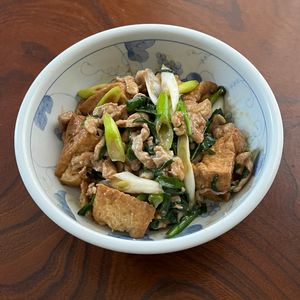 ᗰIKᗴの作ってみた!投稿(厚揚げとニラ《やみつき♡にんにく味噌炒め》)