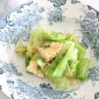 レンジレタスとチーズのホットサラダ