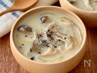 3種のきのこのやさしい豆乳スープ