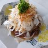 新玉ねぎと初がつおの梅肉和え