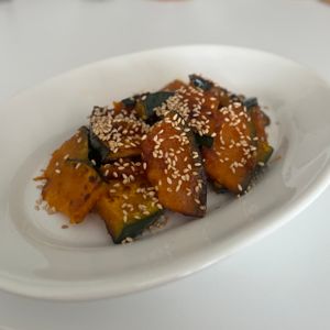 あやの作ってみた!投稿(【かぼちゃの甘辛ごま照り焼き】かぼちゃが甘〜い♡ごま風味♬︎)
