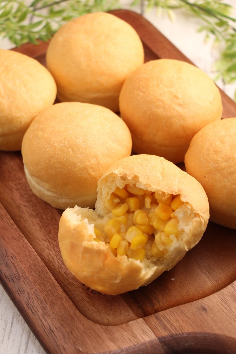 コーンパンページ NO.168【美瑛選果風のコーンパンの作り方】1分捏ねパンで放ったらかし