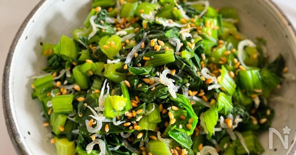 【レンチン&麺つゆ！5分で作る】 小松菜の胡麻じゃこ和え