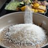 ワンパンでできる!【鶏ととうもろこしのフライパンパエリア】の工程6