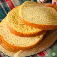 泡立てがカギ！翌日もしっとりふわふわ【米粉スポンジケーキ】
