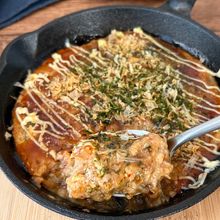 とろ〜り美味しい♪【お好み焼き風キムチ長芋焼き】