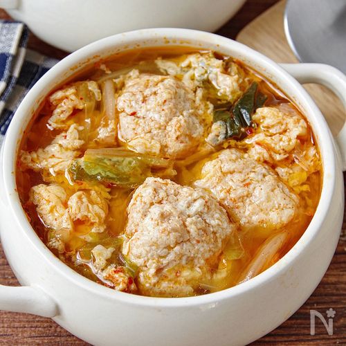 【ふわふわ鶏団子と卵の旨だしキムチスープ】包丁まな板不要！