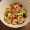 レンチン7分♪ 鶏むね肉とキャベツのピリ辛蒸しの工程1