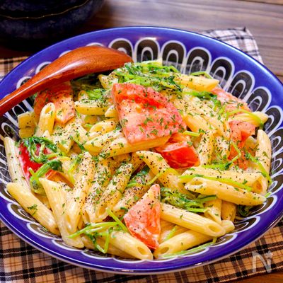 【リピート確定!!】豆苗とトマトのペンネサラダ