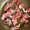10分爆速おかず♬【豚こまネギのうま塩炒め】食欲そそる♡の工程1