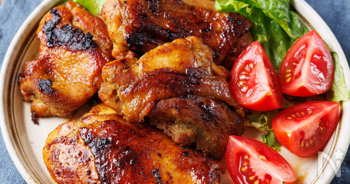 【味付け2つで絶品！】鶏もも肉の甘辛スパイシーチキン☆