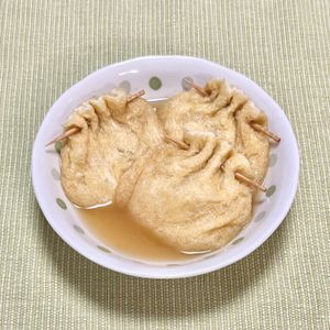 キャピタンの作ってみた!投稿(詰めてチンするだけ♪じゅわっともちもち「簡単チーズ餅巾着」)