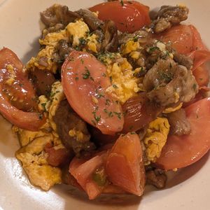 ともの作ってみた!投稿(豚こまのトマたま中華炒め【ふわとろたまらん♪旬を美味しく！】)