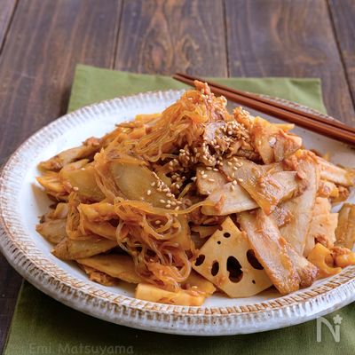 ツナの旨味たっぷり!ごぼうとれんこんとしらたきとツナの簡単煮