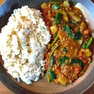 チョロリスの作ってみた!投稿(【ひき肉のトマトカレー】ルウで簡単!コク旨野菜カレー♡)