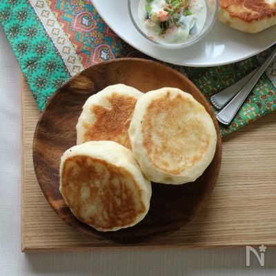 これ何ナン!?フライパンで☆チーズ入りナン