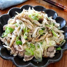 白だし香る！ゆで豚とキノコの旨塩ネギだれ♩あっさりさっぱり味