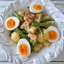 リエージュ風サラダ Salade Liégeoise