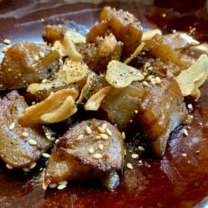 ゆかりの作ってみた!投稿(切って、ちぎって、味しみしみ【旨辛ちぎりこんにゃく】)