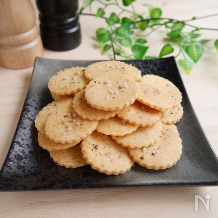 米粉と片栗粉のさくさくクラッカー風 バター不使用 By 夢 レシピサイト Nadia ナディア プロの料理家のおいしいレシピ