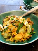 たまごと豚キャベツのオイスター炒め。