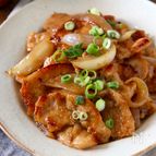 超やわらか！【鶏むね肉と新玉ねぎの生姜焼き】
