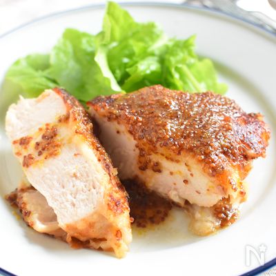 まんま焼くだけ!【鶏むねのチーズパン粉ソテー】